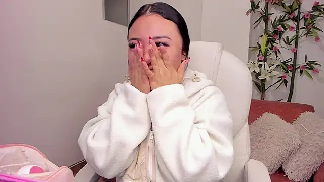 Snapshot of Lulu_Sakura_ chatting on March 2025 03:18:02 AM Lulu Sakura online show from March 2025 03:18:02 AM