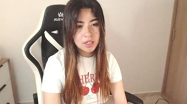 alice middlee online show from March 2025 05:46:01 PM