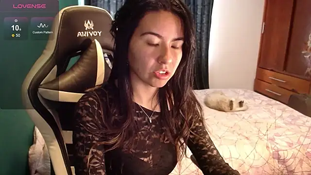 alice middlee online show from June 2026 03:53:01 PM