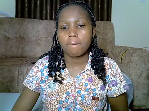 AurelAda online show from November 2025 10:02:01 PM