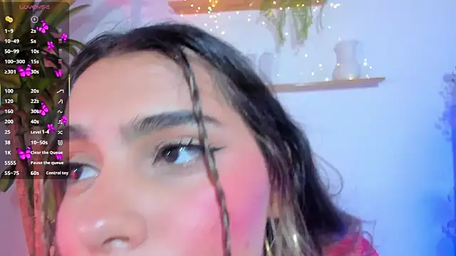 Snapshot of crisbell_lopez chatting on April 2026 12:28:01 AM crisbell lopez online show from April 2026 12:28:01 AM