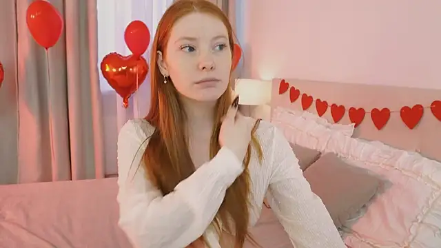 FiaMoor online show from February 2026 12:44:02 PM