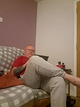 FriendlyDave online show from January 2025 10:42:01 PM