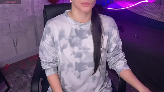 amanda strong online show from March 2026 01:10:01 AM