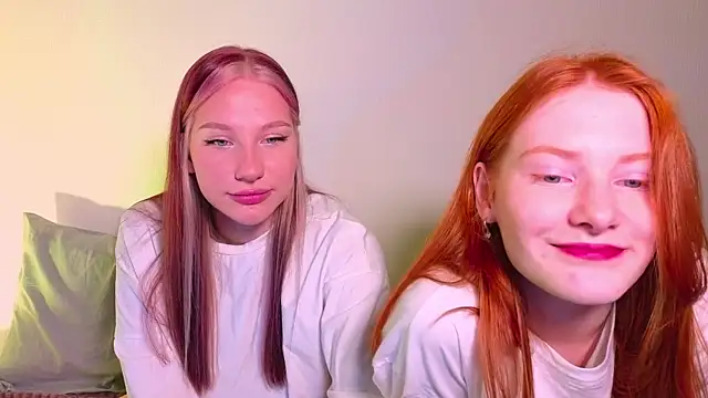 MiaKeler online show from December 2024 07:16:01 PM