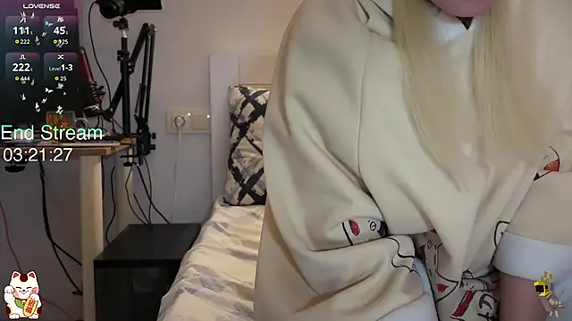 ShiroiFubuki online show from January 2026 05:05:02 PM