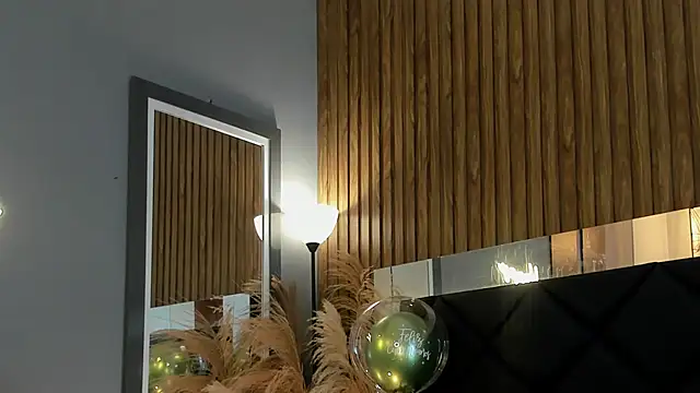 Snapshot of Zoevegass chatting on January 2025 05:30:01 PM Zoevegass online show from January 2025 05:30:01 PM