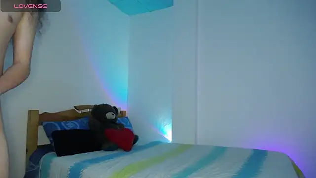 monkeywillwhite online show from December 2024 12:42:02 AM