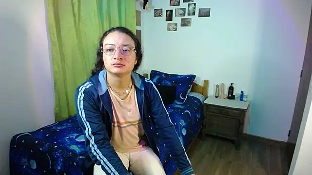 monkeywillwhite online show from October 2025 03:03:02 AM