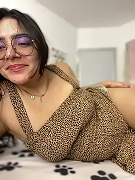 Snapshot of Lia_flowers chatting on January 2025 05:11:01 AM Lia flowers online show from January 2025 05:11:01 AM