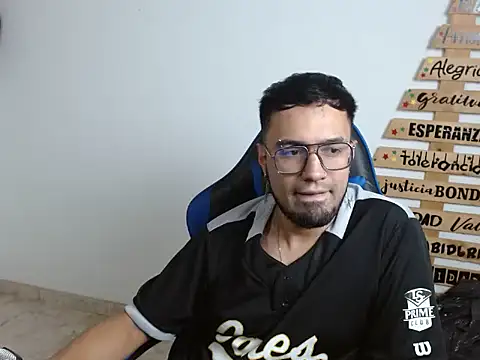 Andrew slick online show from March 2026 05:36:02 AM