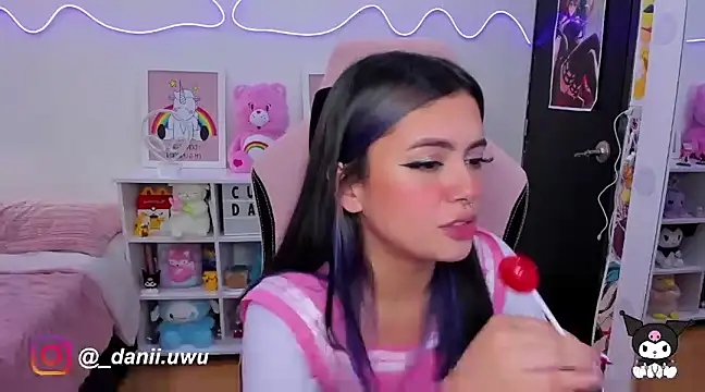 Snapshot of CuteDani_ chatting on February 2025 07:41:01 PM CuteDani online show from February 2025 07:41:01 PM