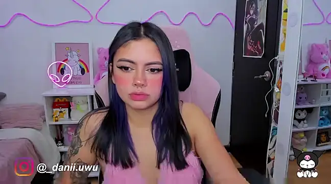 Snapshot of CuteDani_ chatting on February 2025 08:53:02 AM CuteDani online show from February 2025 08:53:02 AM