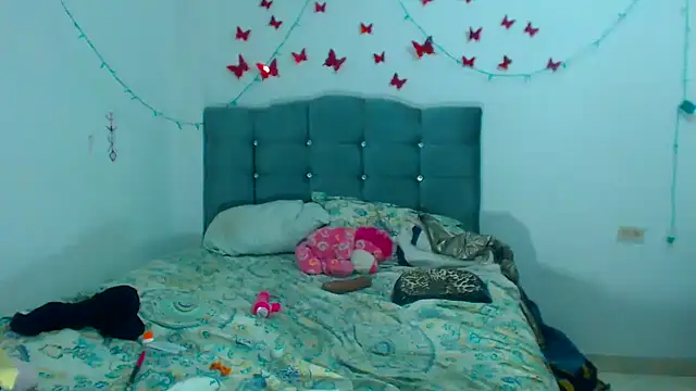 AmaraRoberts420 online show from January 2025 01:10:01 AM