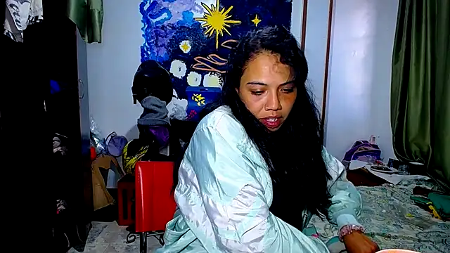 Snapshot of AmaraRoberts420 chatting on June 2026 10:52:01 PM AmaraRoberts420 online show from June 2026 10:52:01 PM