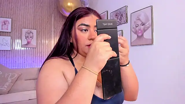 silvia lane online show from April 2026 05:07:02 AM