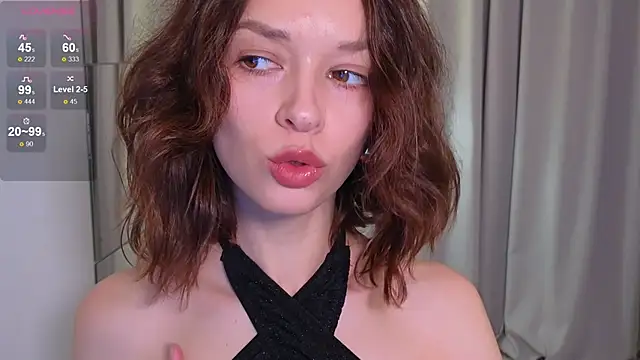 Snapshot of VivianLy_ chatting on January 2025 08:04:02 AM VivianLy  online show from January 2025 08:04:02 AM