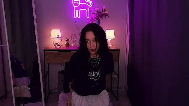 Snapshot of VivianLy_ chatting on February 2025 09:26:02 AM VivianLy  online show from February 2025 09:26:02 AM