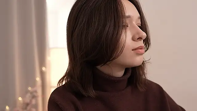 Snapshot of VivianLy_ chatting on February 2025 11:01:02 AM VivianLy  online show from February 2025 11:01:02 AM