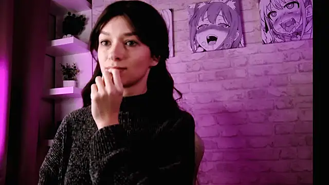 VivianLy  online show from November 2025 10:37:02 AM