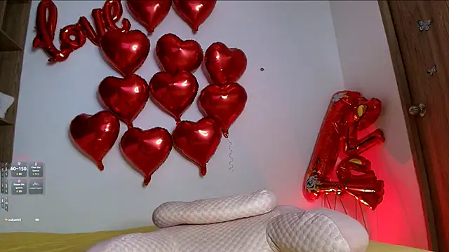 Snapshot of VICTORIABLACK_@xh chatting on September 2025 11:06:02 PM VICTORIABLACK xh online show from September 2025 11:06:02 PM
