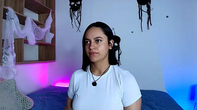 Snapshot of VICTORIABLACK_@xh chatting on October 2025 11:18:01 AM VICTORIABLACK xh online show from October 2025 11:18:01 AM