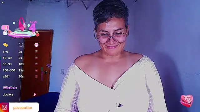 Yessi rousse online show from February 2026 02:55:01 PM