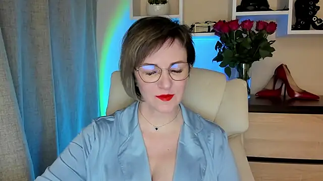 Snapshot of feliziaDesire chatting on March 2026 02:09:02 PM feliziaDesire online show from March 2026 02:09:02 PM