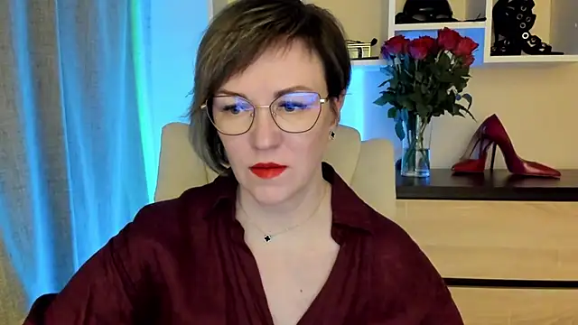 Snapshot of feliziaDesire chatting on March 2026 04:34:02 PM feliziaDesire online show from March 2026 04:34:02 PM