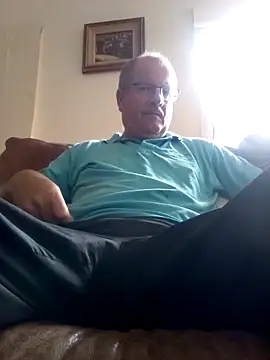 stiffandlubedxh online show from December 2024 11:25:01 PM