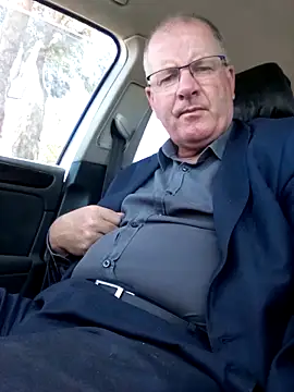 stiffandlubedxh online show from January 2025 02:20:02 AM