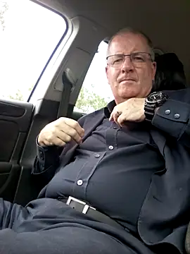 stiffandlubedxh online show from January 2025 02:22:01 AM