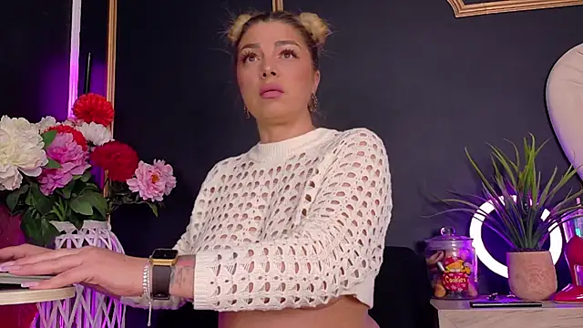 DeeaDiamondd online show from October 2025 07:24:02 PM