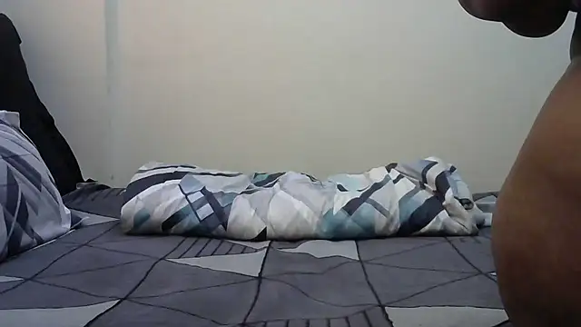 AddictiveAssCurves online show from March 2025 09:21:01 AM