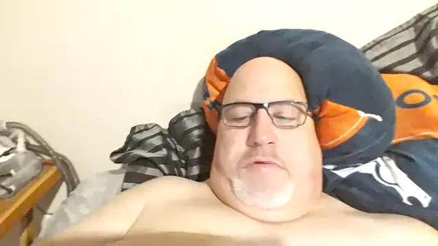 Bigbear0563 online show from February 2025 03:42:01 PM