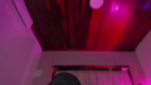 Emmily Savage online show from November 2025 11:34:01 AM