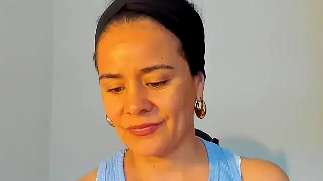 Sami Hotie1 online show from November 2025 09:31:02 PM