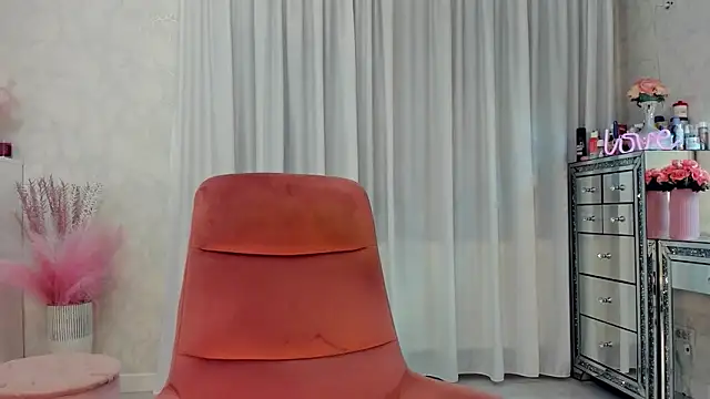 SeductiveButterfly online show from March 2026 11:31:02 PM