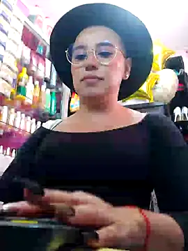 Snapshot of TamySweetness chatting on January 2025 06:43:01 PM TamySweetness online show from January 2025 06:43:01 PM