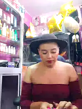 Snapshot of TamySweetness chatting on February 2025 02:21:01 PM TamySweetness online show from February 2025 02:21:01 PM