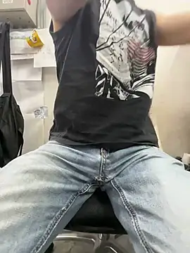 wSilEliaXm online show from April 2026 08:12:01 AM