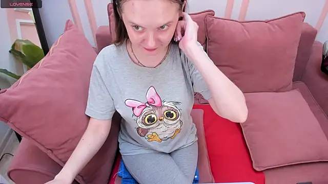 JannaVerdi  online show from October 2025 06:25:02 AM