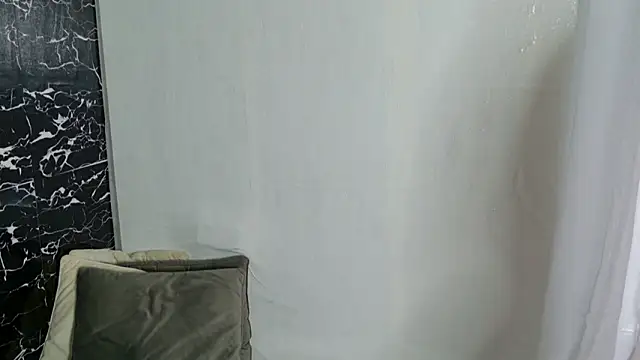 Snapshot of moniqque chatting on January 2025 08:40:02 AM moniqque online show from January 2025 08:40:02 AM