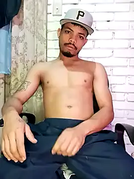 Snapshot of danidiazto2023 chatting on January 2025 09:44:02 PM danidiazto2023 online show from January 2025 09:44:02 PM