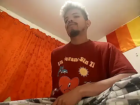 Snapshot of danidiazto2023 chatting on October 2025 12:22:02 AM danidiazto2023 online show from October 2025 12:22:02 AM