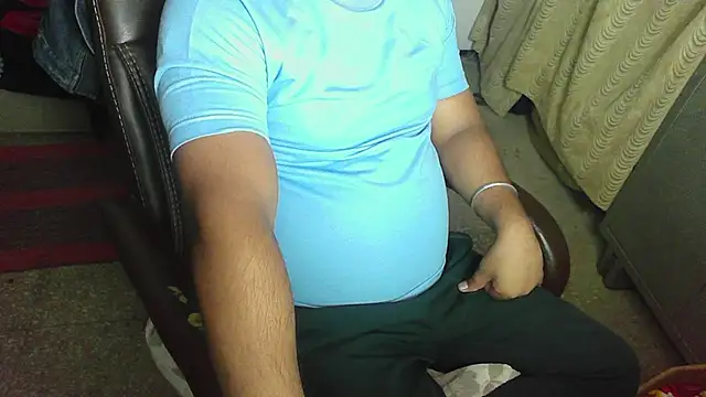 rentarob online show from November 2025 05:04:01 PM