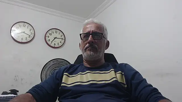 cenizo10124 online show from September 2025 12:11:01 AM