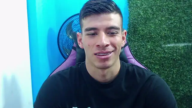 DEIBY BABY online show from December 2024 09:40:01 PM