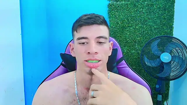 DEIBY BABY online show from February 2025 03:54:01 AM