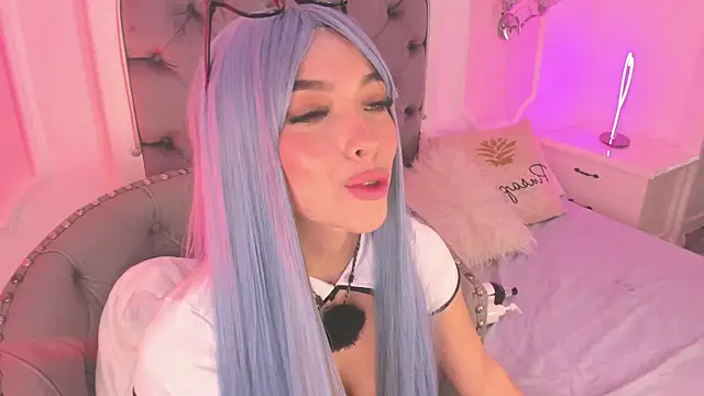 Victoria Watsson online show from February 2025 03:06:01 PM